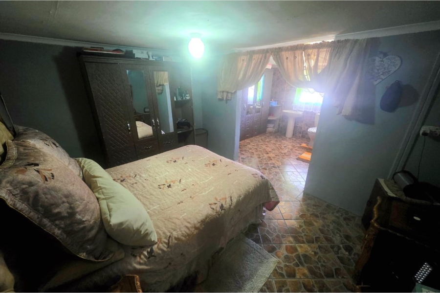 2 Bedroom Property for Sale in Roodepan Northern Cape